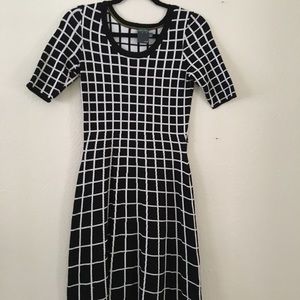 3/4 Sleeve Grid Printed Dress